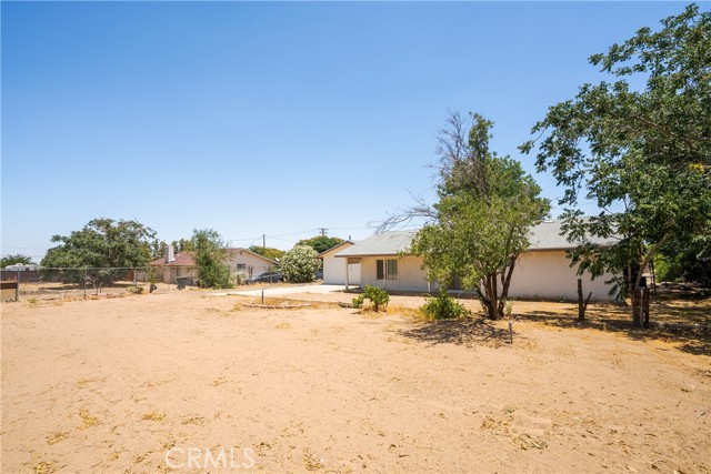 Detail Gallery Image 27 of 38 For 10004 Oakwood Ave, Hesperia,  CA 92345 - 2 Beds | 2 Baths