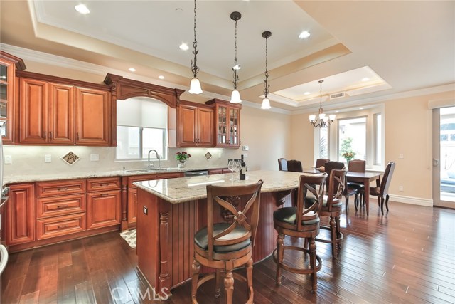 1807 Huntington Lane, Redondo Beach, California 90278, 4 Bedrooms Bedrooms, ,3 BathroomsBathrooms,Residential,Sold,Huntington,SB17030098