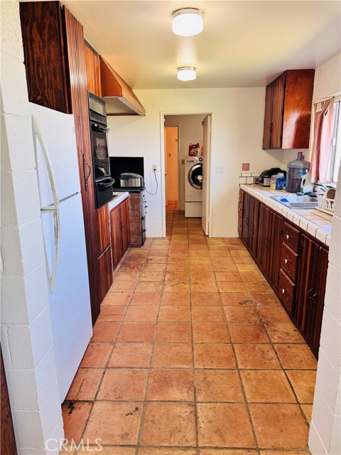 Detail Gallery Image 11 of 20 For 9616 Schlitz, Phelan,  CA 92371 - 3 Beds | 2 Baths