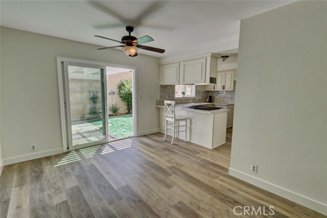 17077 Los Modelos Street, Fountain Valley CA: https://media.crmls.org/medias/356671e0-f676-49f7-b7ce-e63d2eab364f.jpg