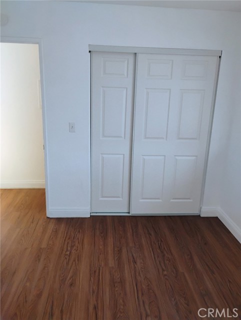 Image 7 of 9 For 21862 Dracaea