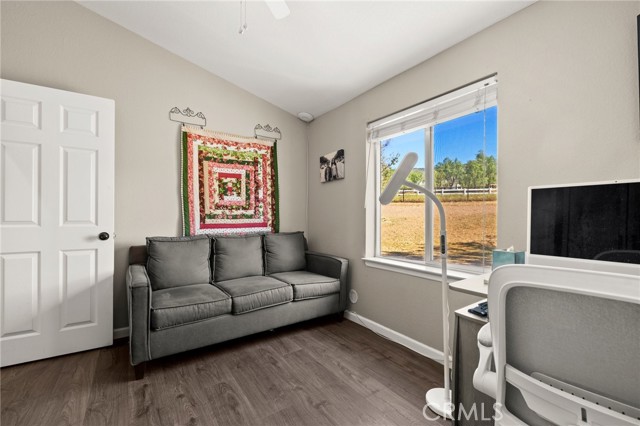 Detail Gallery Image 24 of 63 For 9259 Sierra Hwy, Agua Dulce,  CA 91390 - 4 Beds | 4 Baths
