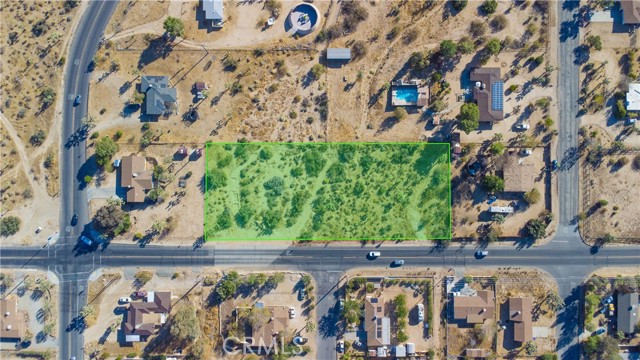 Detail Gallery Image 6 of 10 For 57157 Onaga Trl, Yucca Valley,  CA 92284 - – Beds | – Baths