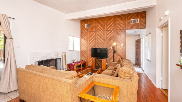 Detail Gallery Image 11 of 43 For 14108 Prichard St, La Puente,  CA 91746 - 4 Beds | 2 Baths