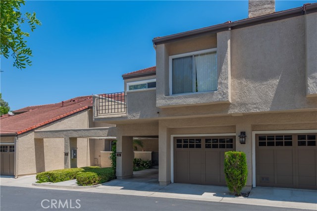 Detail Gallery Image 3 of 22 For 36 Stanford Ct #18,  Irvine,  CA 92612 - 2 Beds | 1/1 Baths