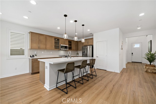 Detail Gallery Image 11 of 71 For 32314 Penstemon Way, Temecula,  CA 92591 - 5 Beds | 4 Baths