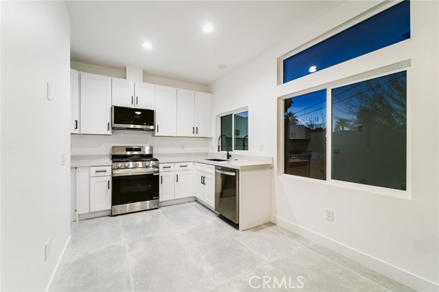 2197 Jacques Drive, Palm Springs CA: https://media.crmls.org/medias/35695c0e-b6f4-4447-9fe6-d0d1932ed74d.jpg