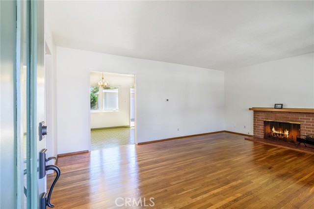 Image 5 of 36 For 2360 Fanwood Avenue