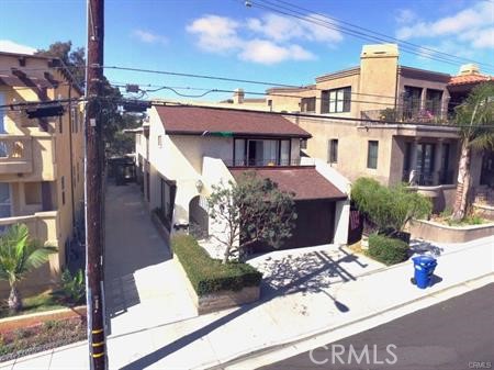 621 1st Street, Hermosa Beach, California 90254, ,Residential Income,Sold,1st,SB22058167