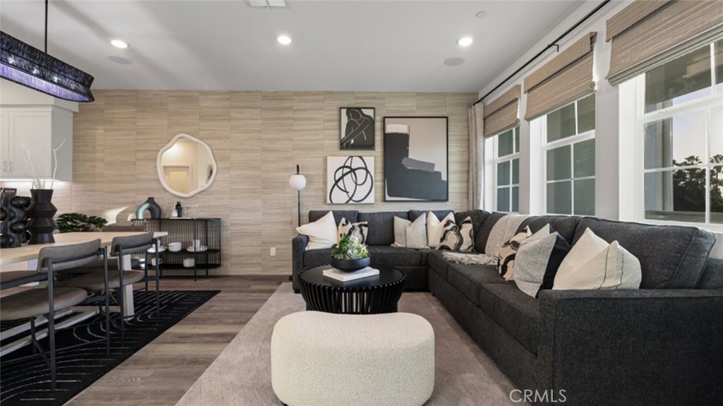 1030 N Anaheim Blvd UNIT 3,