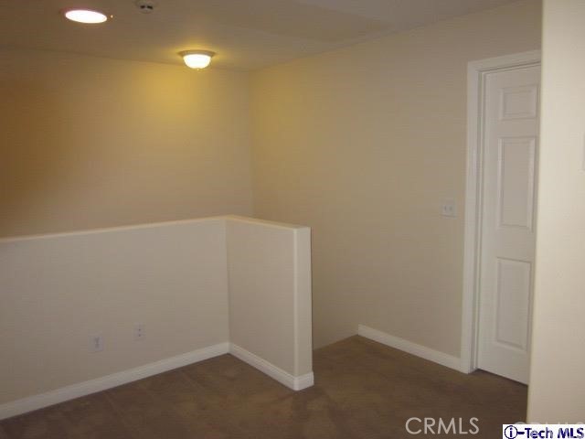 Detail Gallery Image 12 of 31 For 2283 Waltonia Dr #105,  Montrose,  CA 91020 - 3 Beds | 2/1 Baths