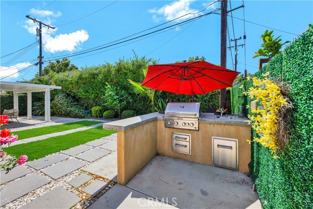 16761 Montclair Lane, Huntington Beach CA: https://media.crmls.org/medias/356d85f5-bc57-4021-9b7e-2661fc954873.jpg