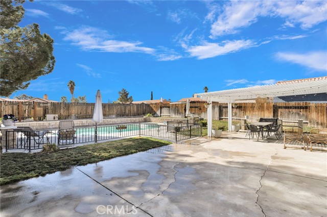 Detail Gallery Image 35 of 39 For 13641 Luna Rd, Victorville,  CA 92392 - 3 Beds | 2 Baths