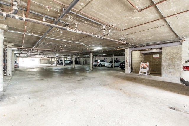 Detail Gallery Image 29 of 30 For 14631 Dickens St #7,  Sherman Oaks,  CA 91403 - 2 Beds | 2/1 Baths