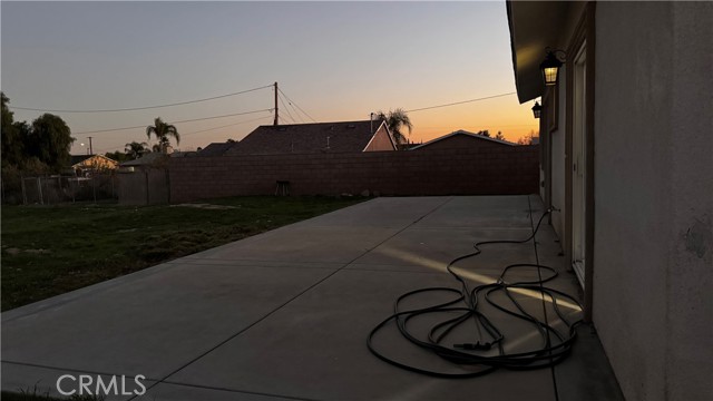 Detail Gallery Image 7 of 35 For 7787 Mango Ave, Fontana,  CA 92336 - 4 Beds | 3 Baths