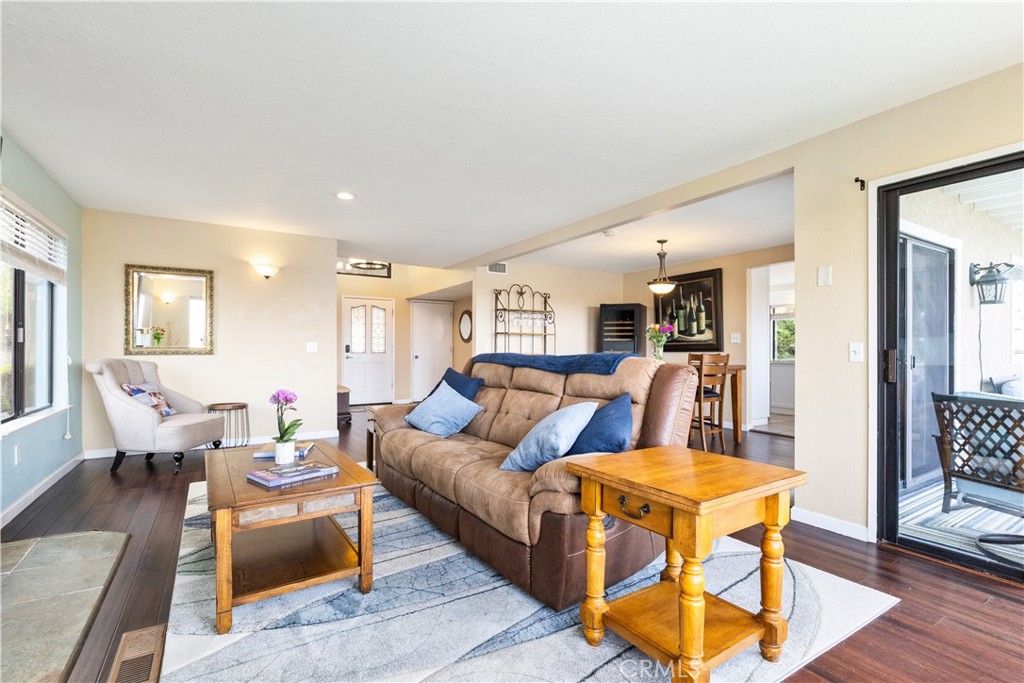 940 Walnut Drive