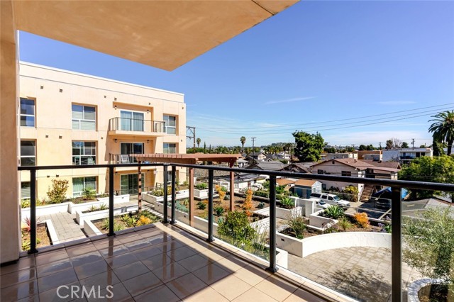 Detail Gallery Image 32 of 35 For 1598 Long Beach Bld #305,  Long Beach,  CA 90813 - 1 Beds | 1 Baths