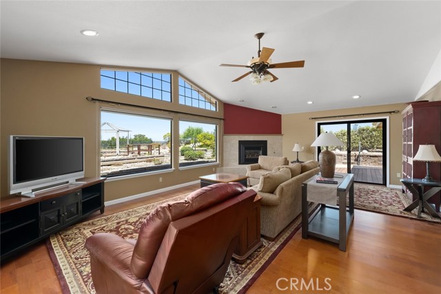 840 Via Bandolero, Arroyo Grande CA: https://media.crmls.org/medias/3570203d-6bbb-436a-b3e1-6e7fd334938d.jpg