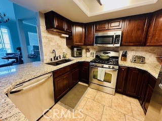7543 W Liberty Parkway, Fontana CA: https://media.crmls.org/medias/357027b0-fe3f-4c26-a098-a914a74464d6.jpg