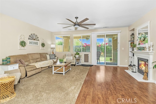 12109 Childress Street, Bakersfield CA: https://media.crmls.org/medias/35703734-54b2-4fad-bb8a-15d94a971c1d.jpg