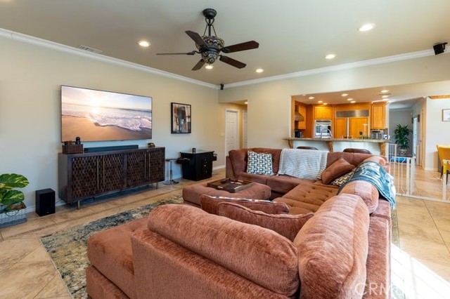 Detail Gallery Image 46 of 61 For 680 W Byron Ct, Upland,  CA 91784 - 6 Beds | 5 Baths