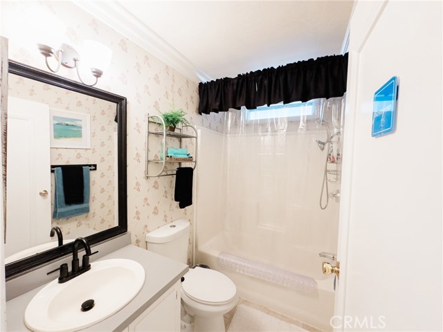 Detail Gallery Image 16 of 22 For 16444 Bolsa Chica St #106,  Huntington Beach,  CA 92649 - 2 Beds | 2 Baths