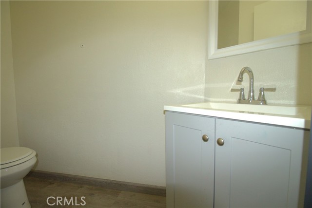 Detail Gallery Image 12 of 32 For 176 Racquet Club Dr, Compton,  CA 90220 - 3 Beds | 2/1 Baths