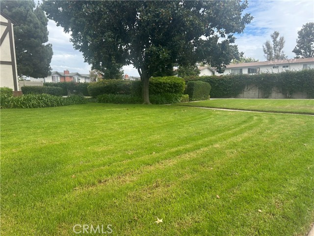 Detail Gallery Image 23 of 26 For 15500 Williams St #N,  Tustin,  CA 92780 - 3 Beds | 2 Baths