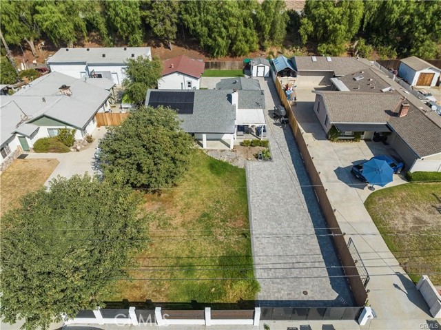 Detail Gallery Image 3 of 7 For 4321 Apricot Rd, Simi Valley,  CA 93063 - 3 Beds | 2 Baths