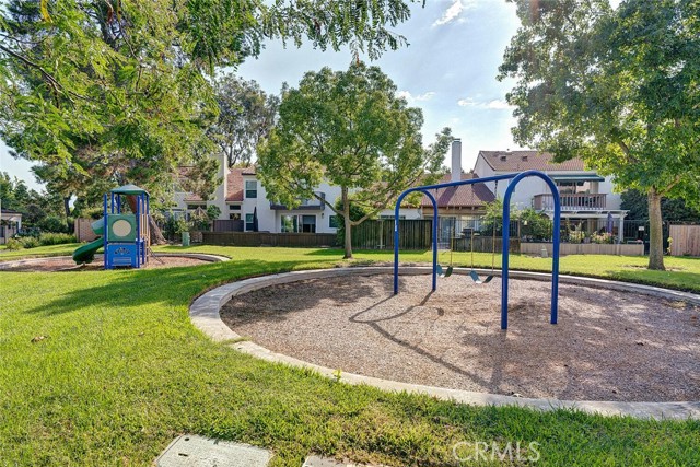 Detail Gallery Image 41 of 47 For 5 Wellesley #12,  Irvine,  CA 92612 - 2 Beds | 2 Baths