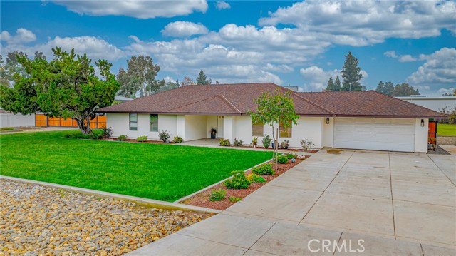 Detail Gallery Image 5 of 55 For 2109 Cambridge, Atwater,  CA 95301 - 5 Beds | 3 Baths