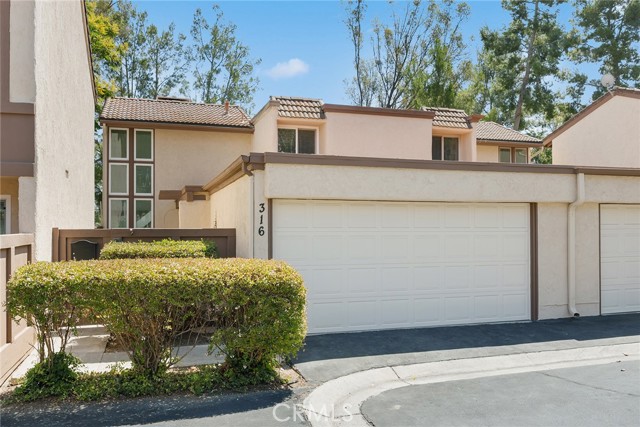 Detail Gallery Image 21 of 27 For 316 S Vista Del Canon, Anaheim Hills,  CA 92807 - 2 Beds | 2/1 Baths
