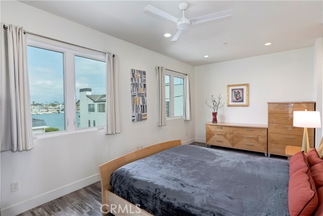 Detail Gallery Image 28 of 47 For 48 57th Pl, Long Beach,  CA 90803 - 5 Beds | 3/1 Baths