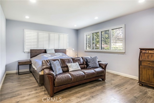 Detail Gallery Image 10 of 28 For 16 Monterey Ct, Manhattan Beach,  CA 90266 - 3 Beds | 3 Baths