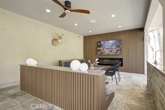 Detail Gallery Image 42 of 75 For 10555 Art St, Shadow Hills,  CA 91040 - 2 Beds | 3 Baths