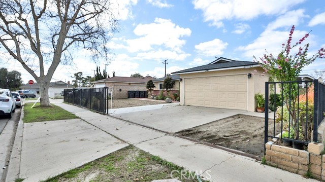Detail Gallery Image 36 of 55 For 2306 Laird St, Santa Ana,  CA 92706 - 6 Beds | 5 Baths