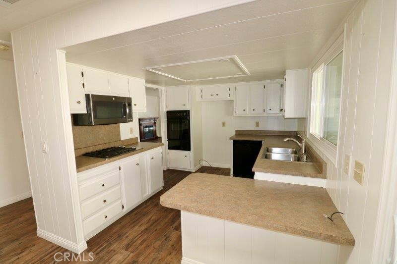 MLS #OC25237648 image #17