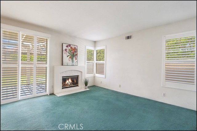 99 Mayfair, Aliso Viejo CA: https://media.crmls.org/medias/357862ae-b9d4-49de-90d7-5b3d28d4d45f.jpg