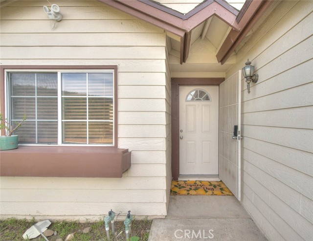 14319 Weeping Willow Lane, Fontana CA: https://media.crmls.org/medias/3578d83a-0337-4658-b8cf-62b3a4ae3ac5.jpg