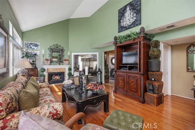 Detail Gallery Image 7 of 36 For 27908 Freeport #213,  Mission Viejo,  CA 92692 - 3 Beds | 3 Baths