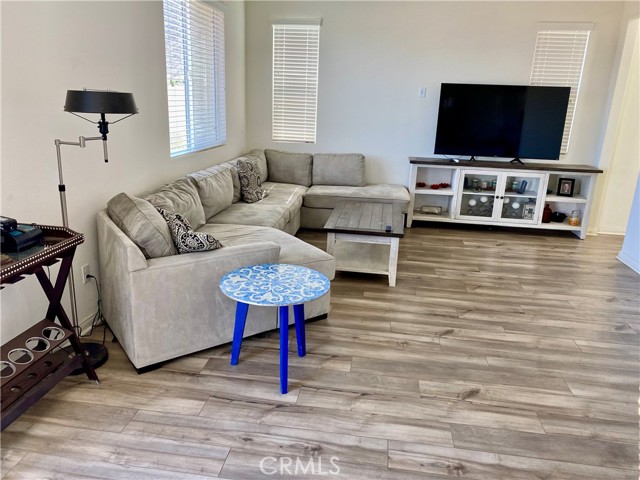 934 Helena Ridge, Lake Elsinore CA: https://media.crmls.org/medias/3578f879-6a37-4236-ad64-927fabcbbdac.jpg