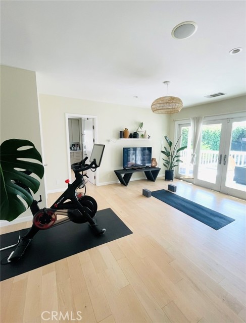 709 Havana Avenue, Long Beach CA: https://media.crmls.org/medias/357941bb-22d6-41a4-b162-69dbd50f62d5.jpg