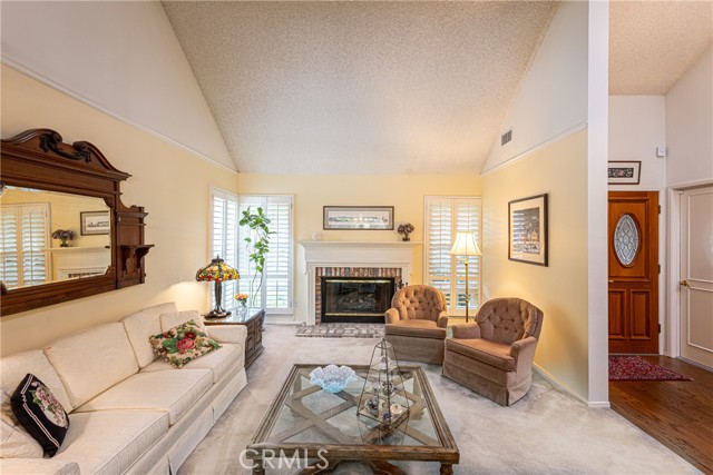 Detail Gallery Image 6 of 41 For 8435 Sale Ave, West Hills,  CA 91304 - 4 Beds | 2 Baths