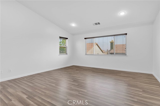 Detail Gallery Image 27 of 51 For 12626 Luna Rd, Victorville,  CA 92392 - 5 Beds | 3/1 Baths