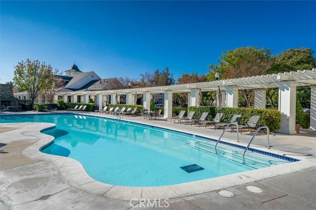 Detail Gallery Image 38 of 41 For 23361 Pike, Valencia,  CA 91355 - 4 Beds | 3 Baths