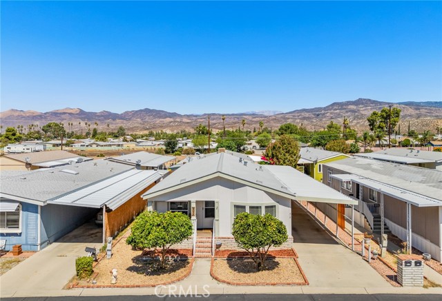 44725 E Florida Avenue, Hemet CA: https://media.crmls.org/medias/357b1554-cb5c-4baf-943e-a33293c38b4d.jpg