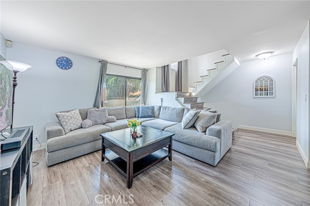 301 W Gladstone ST Unit: 13