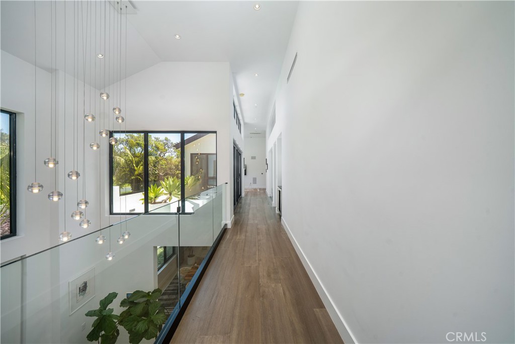 MLS #SR25176504 img 32