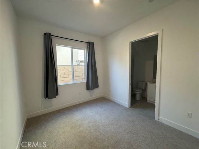 Detail Gallery Image 27 of 28 For 114 Pansy, Irvine,  CA 92618 - 5 Beds | 5 Baths