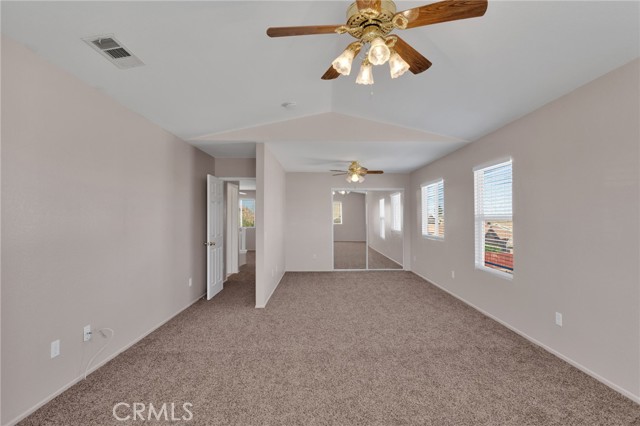 13446 Dover Lane, Victorville CA: https://media.crmls.org/medias/357d1334-aeb8-412b-9517-107f1b376e85.jpg